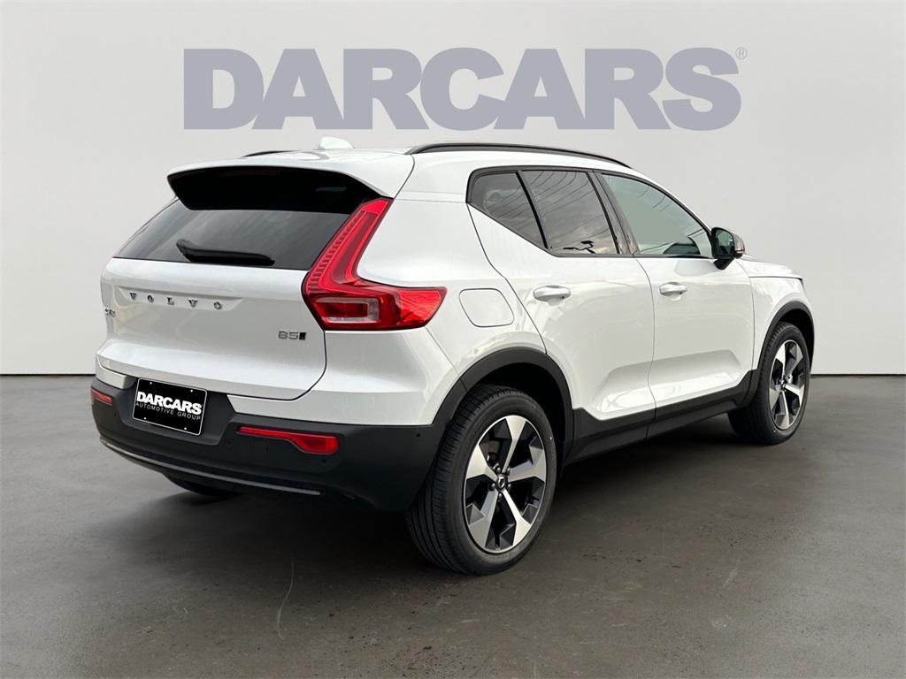 new 2026 Volvo XC40 car