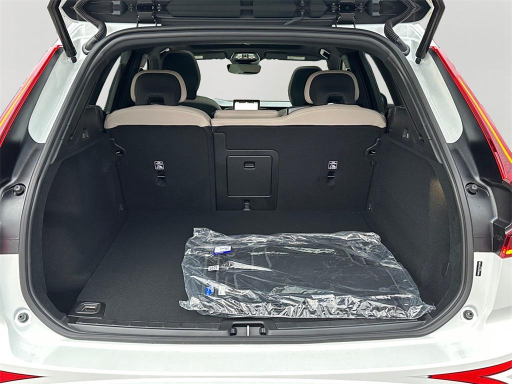 new 2026 Volvo XC60 car, priced at $47,995