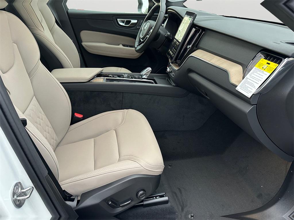 new 2026 Volvo XC60 car, priced at $47,995