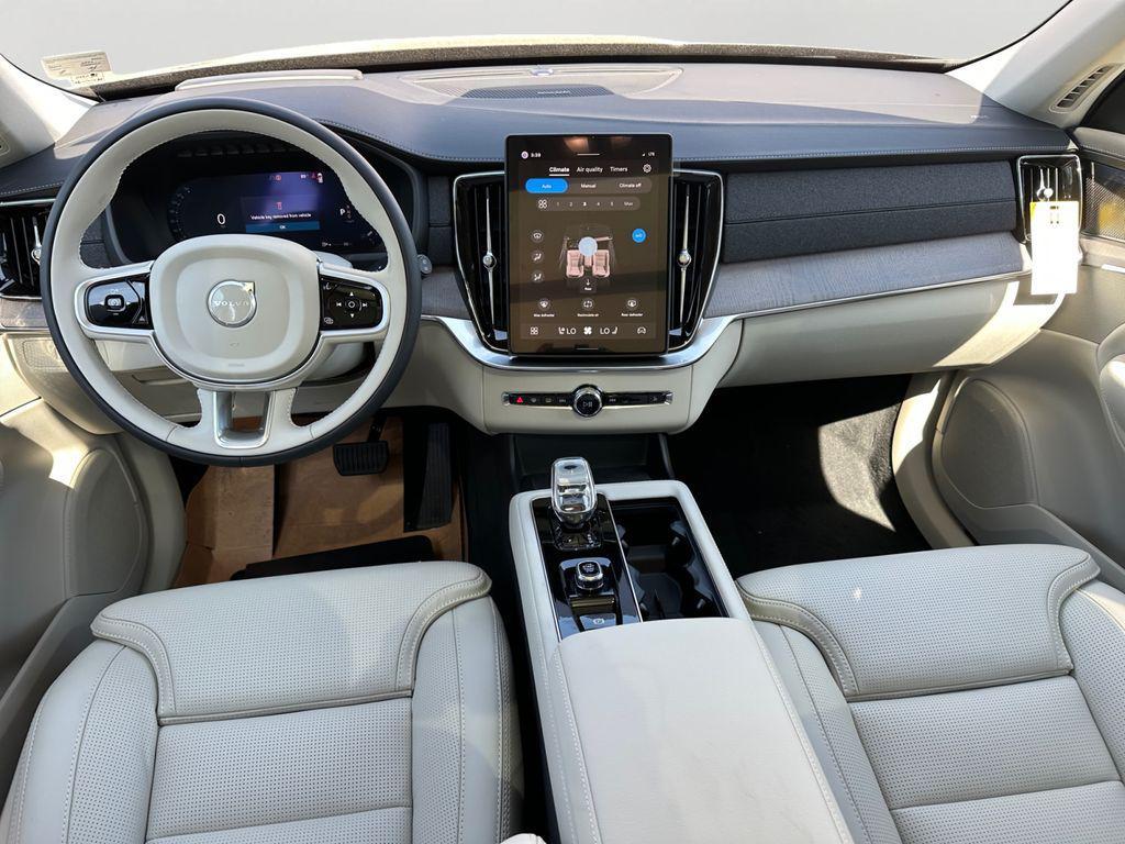 new 2026 Volvo XC90 car, priced at $75,684