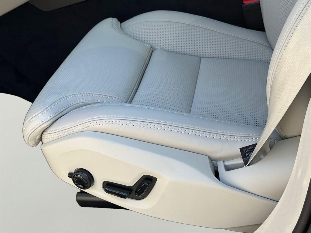 new 2026 Volvo XC90 car, priced at $75,684