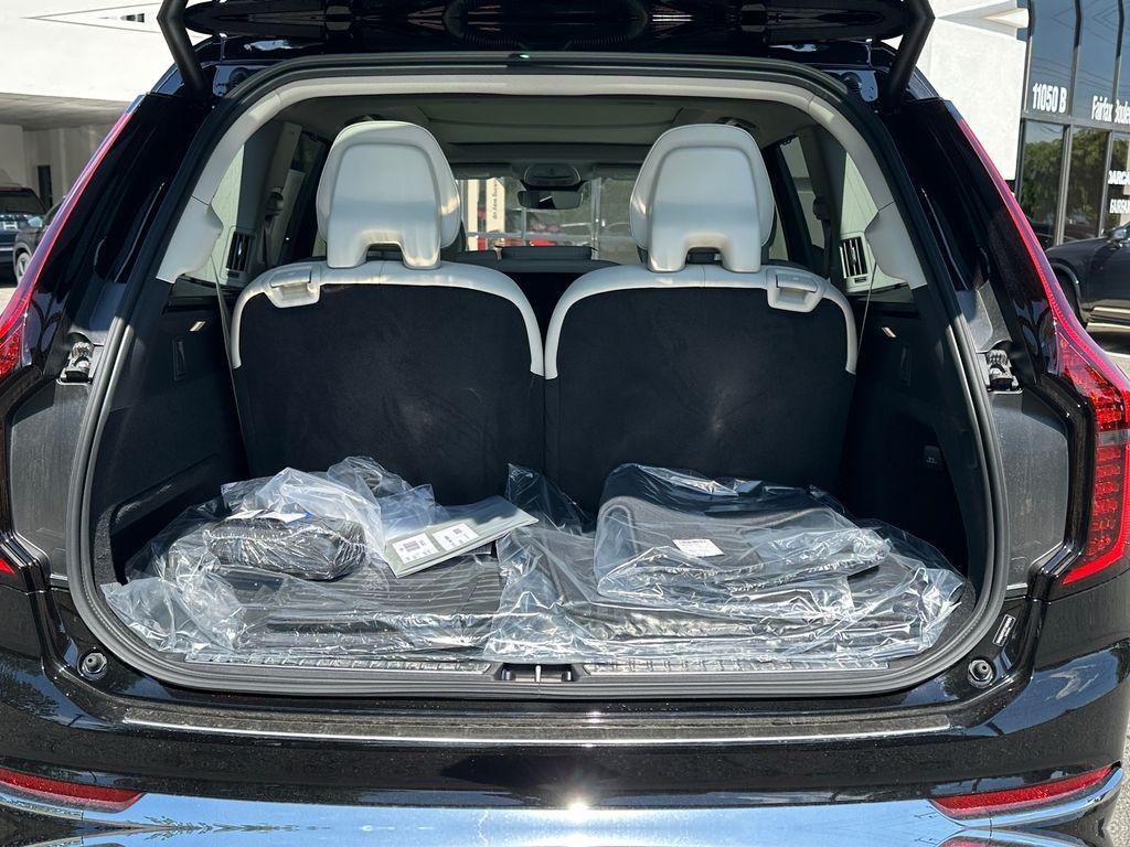 new 2026 Volvo XC90 car, priced at $75,684