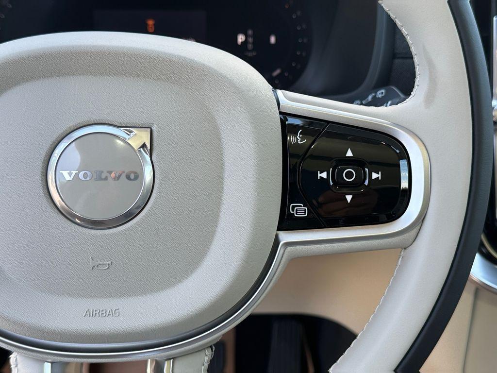 new 2026 Volvo XC90 car, priced at $75,684