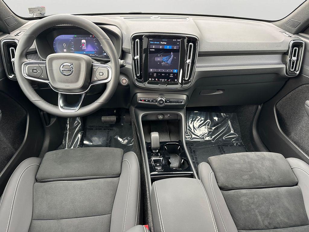 used 2025 Volvo XC40 car, priced at $31,500