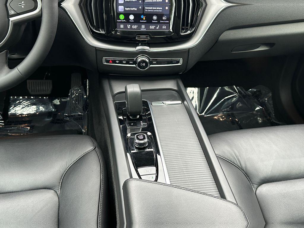 used 2023 Volvo XC60 car, priced at $31,689