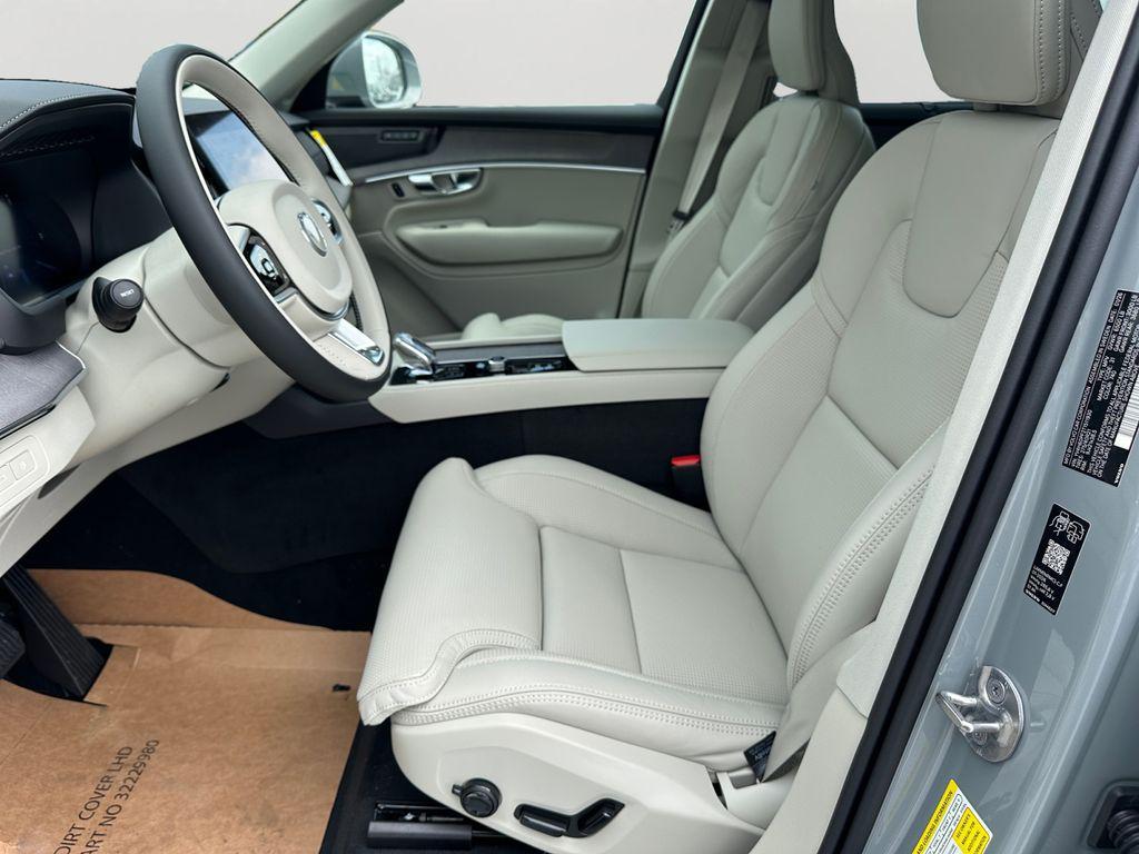 new 2026 Volvo XC90 Plug-In Hybrid car, priced at $83,795