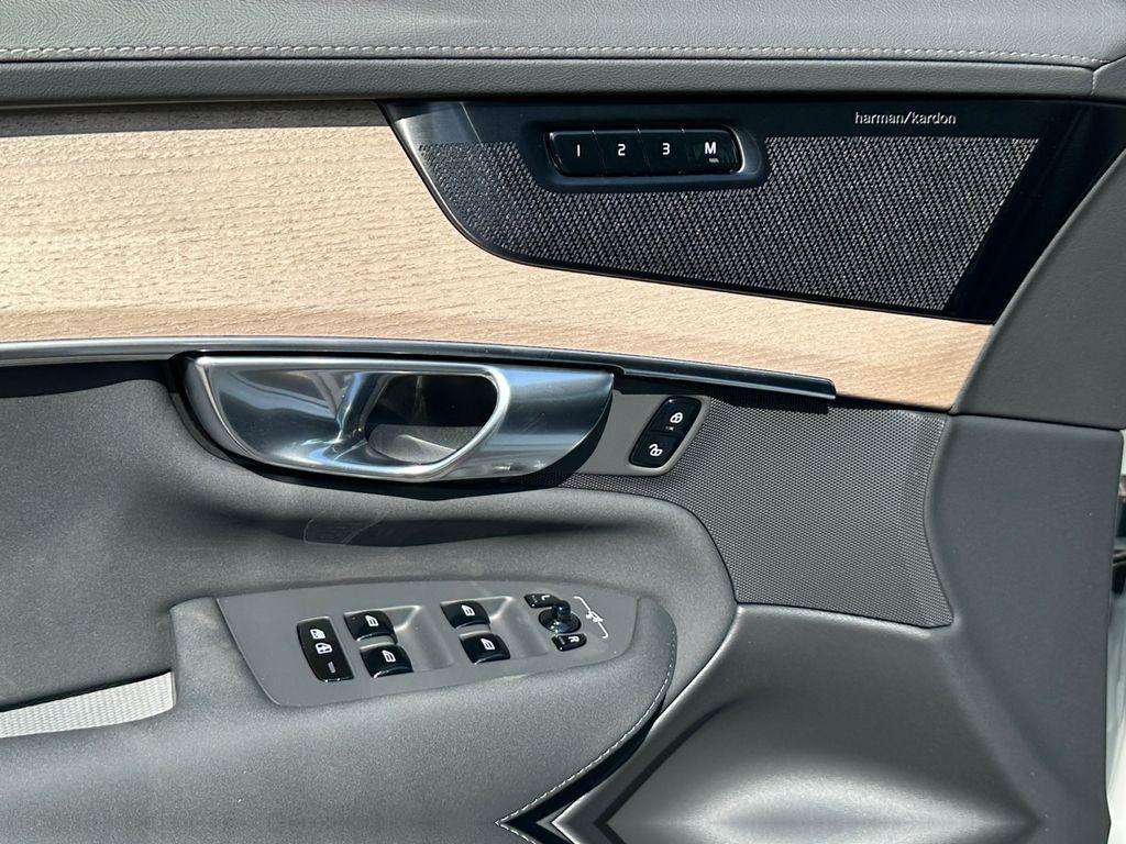 new 2026 Volvo XC90 car, priced at $73,723