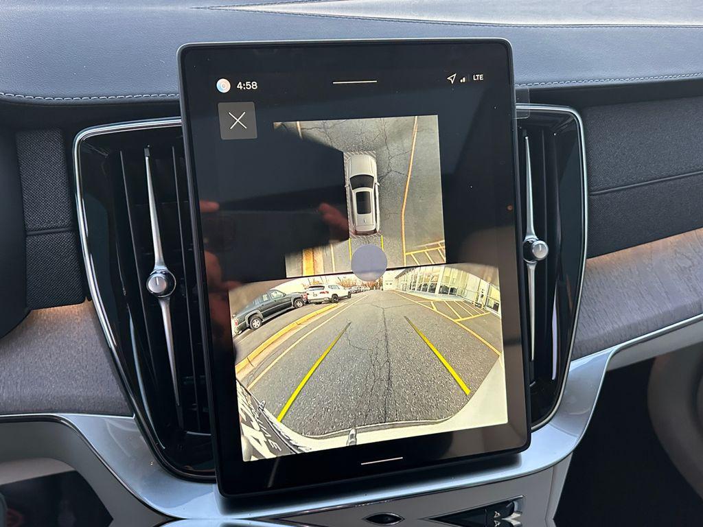 new 2026 Volvo XC90 Plug-In Hybrid car, priced at $84,205