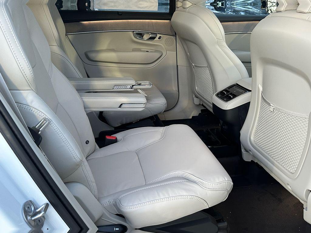 new 2026 Volvo XC90 car, priced at $72,245