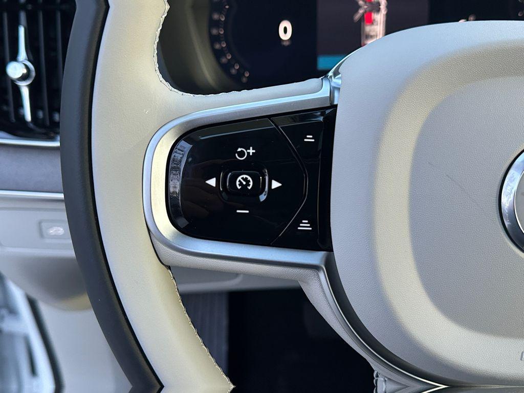 new 2026 Volvo XC90 car, priced at $72,245