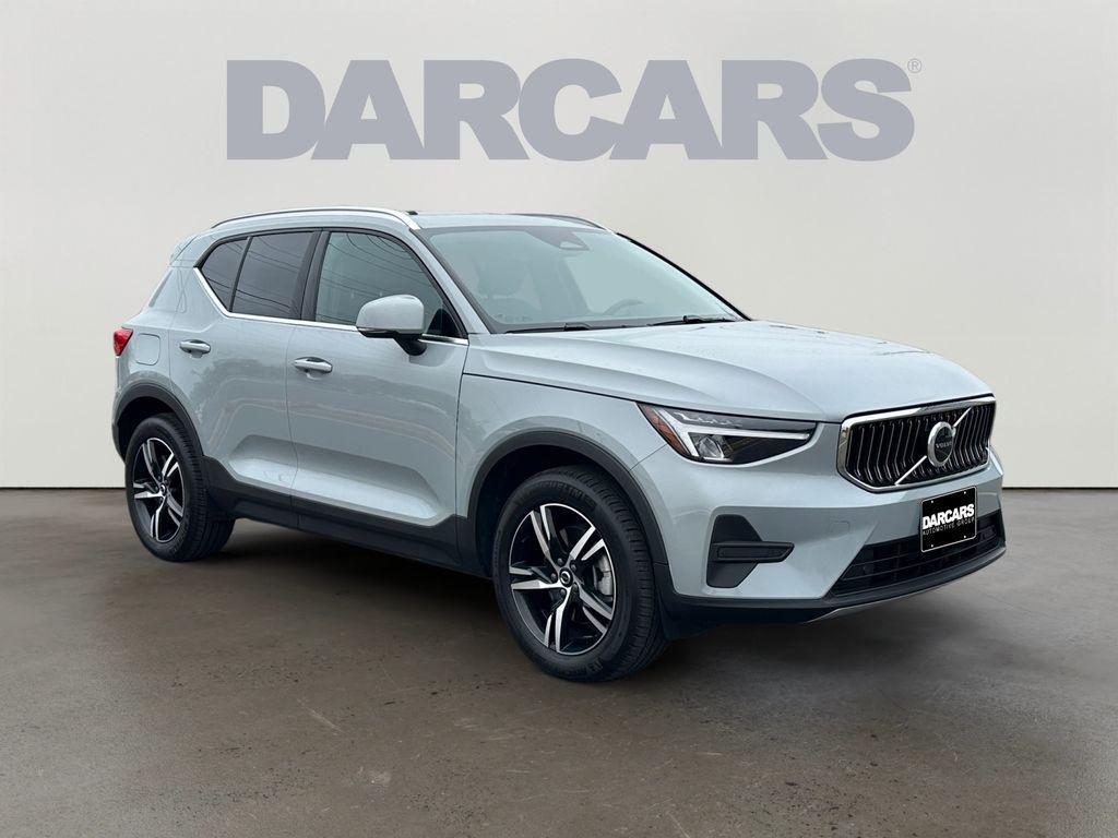 used 2025 Volvo XC40 car, priced at $28,500