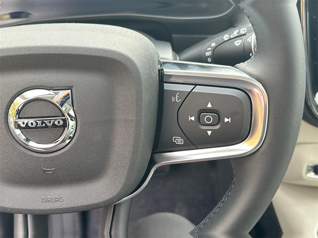 new 2026 Volvo XC40 car, priced at $50,750