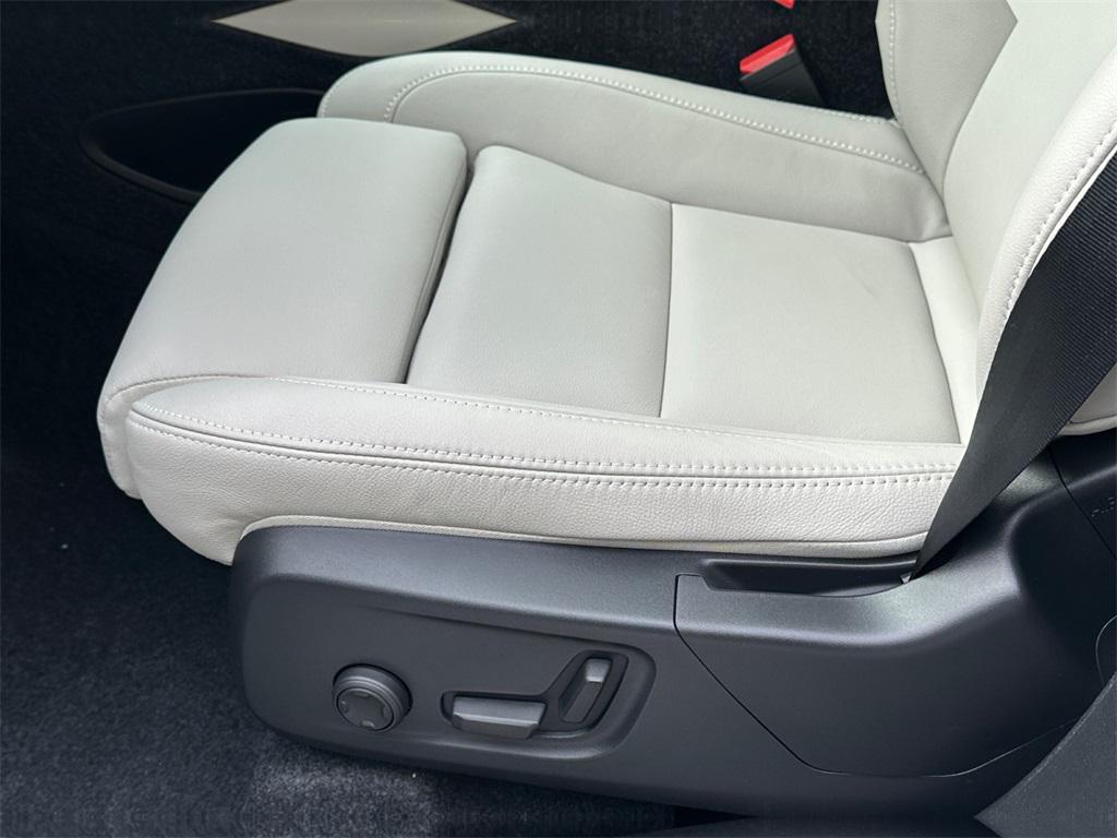 new 2026 Volvo XC40 car, priced at $50,750