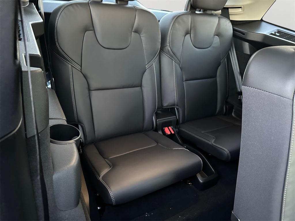 new 2026 Volvo XC90 car, priced at $72,655