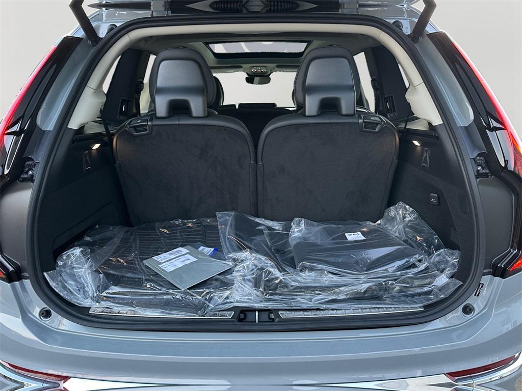 new 2026 Volvo XC90 car, priced at $72,655