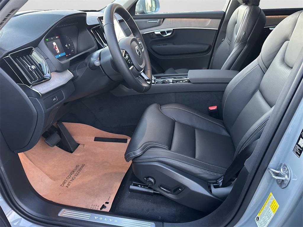new 2026 Volvo XC90 car, priced at $72,655