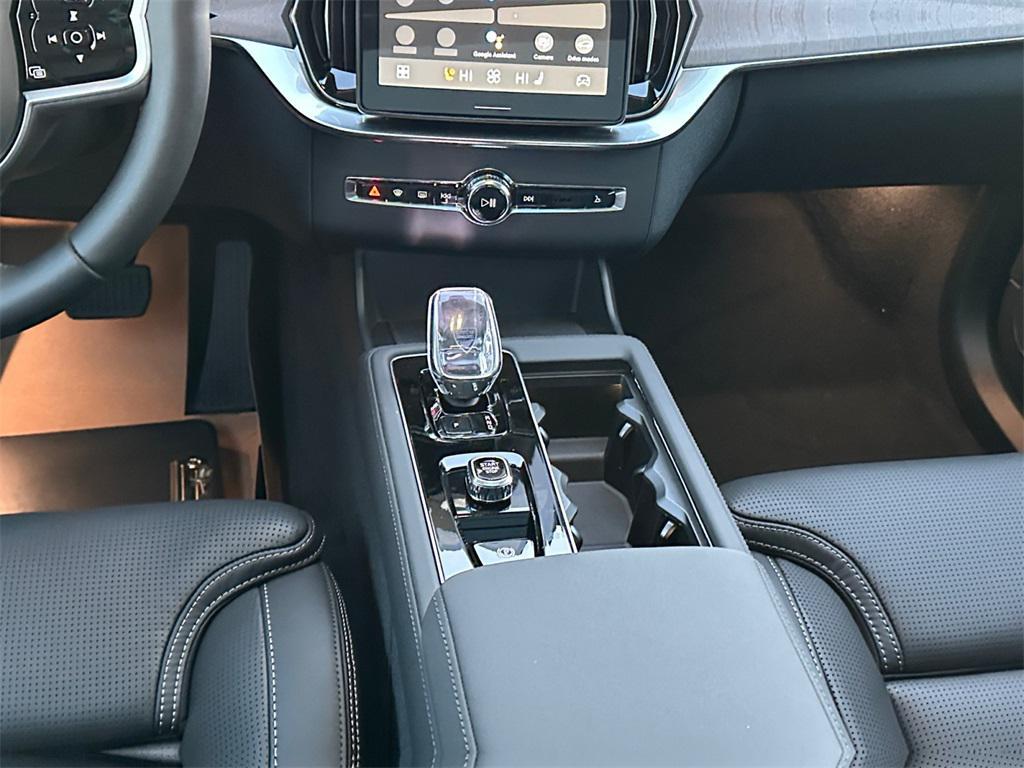 new 2026 Volvo XC90 car, priced at $72,655