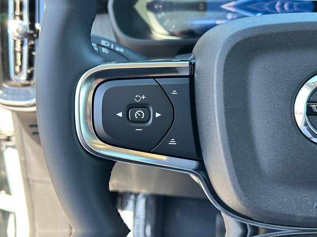 used 2025 Volvo XC40 car, priced at $28,780