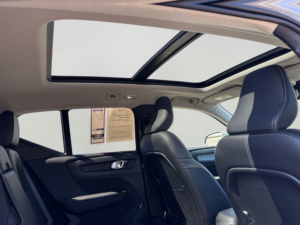 used 2025 Volvo XC40 car, priced at $28,780