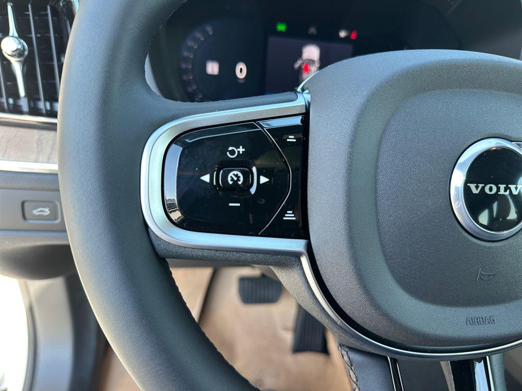 new 2026 Volvo XC60 car