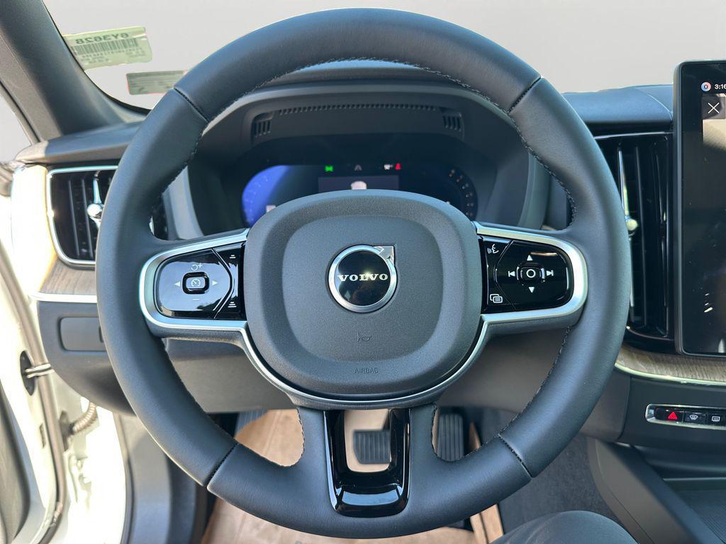 new 2026 Volvo XC60 car