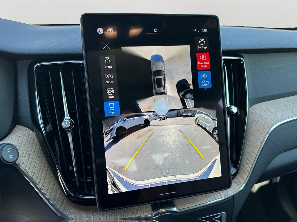 new 2026 Volvo XC60 car