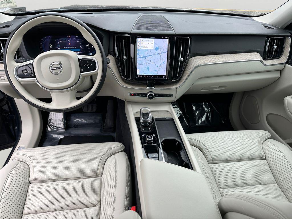 used 2022 Volvo XC60 car, priced at $32,300