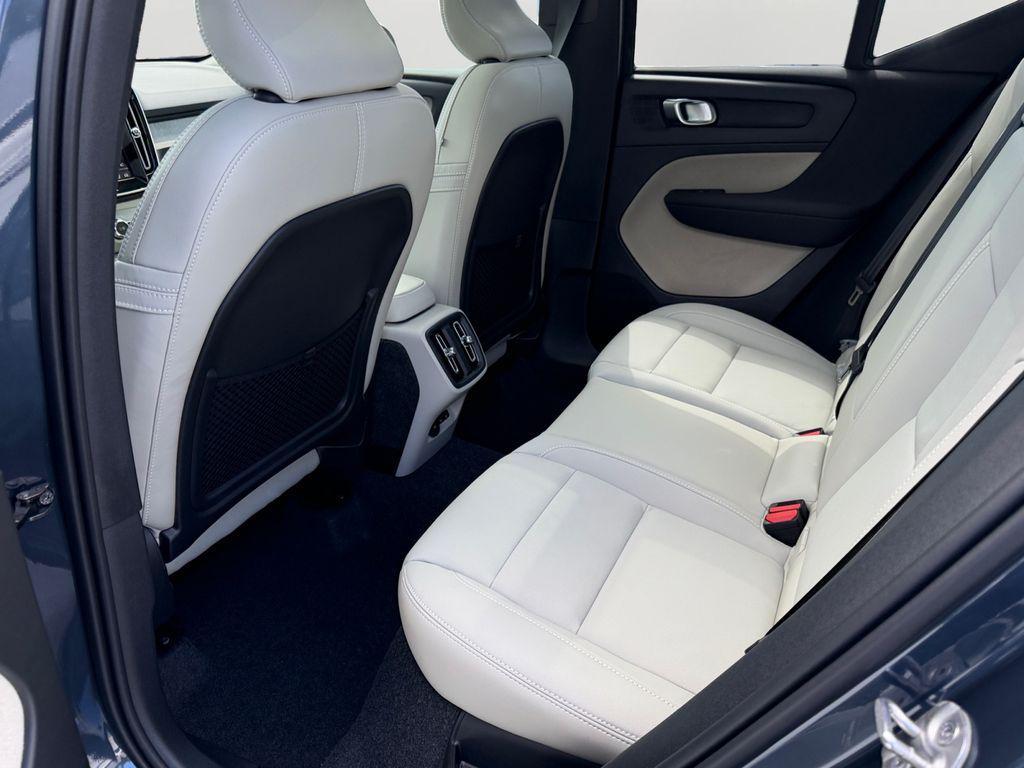new 2026 Volvo XC40 car, priced at $51,184