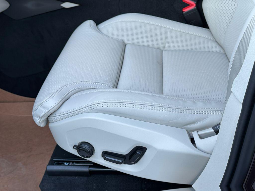 new 2026 Volvo XC90 car, priced at $71,645