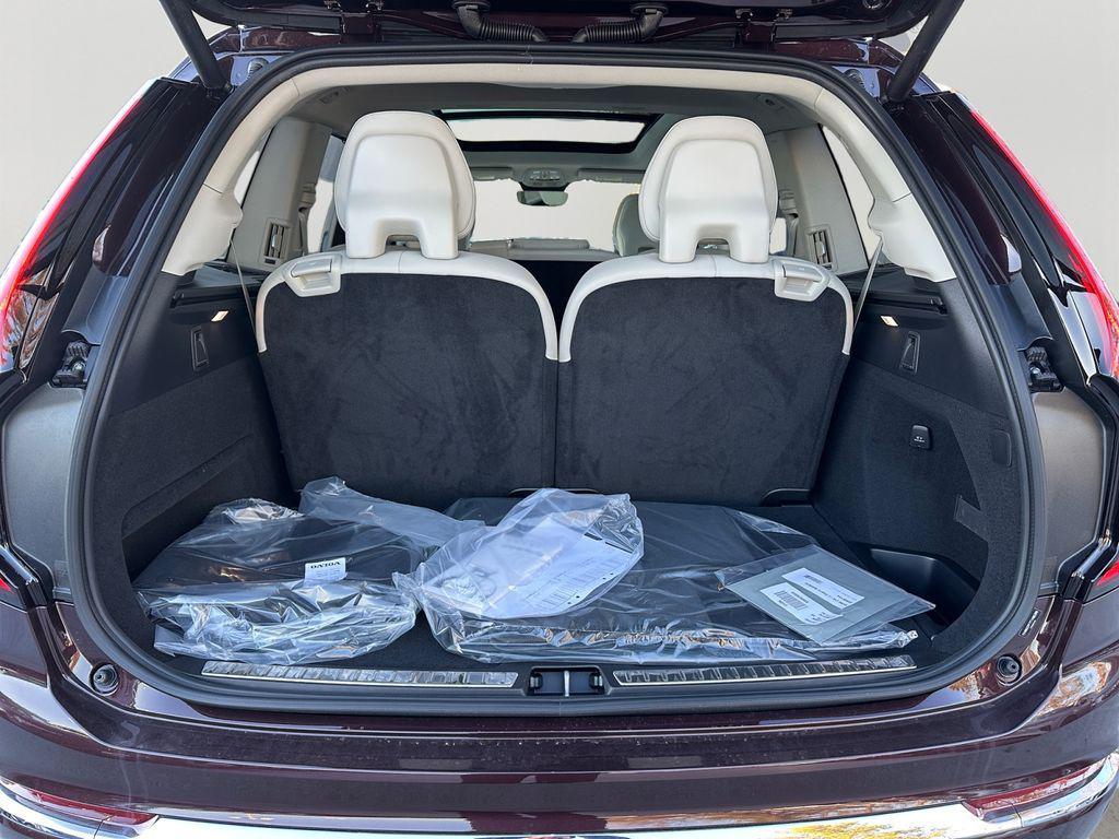new 2026 Volvo XC90 car, priced at $71,645