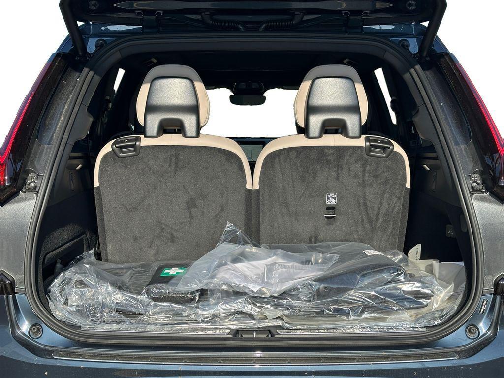 new 2026 Volvo XC90 car, priced at $71,634