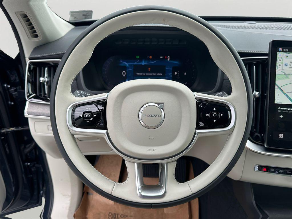 new 2026 Volvo XC90 car, priced at $75,319