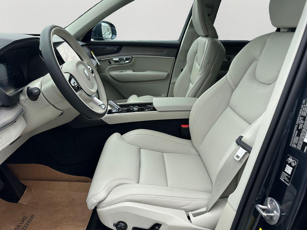 new 2026 Volvo XC90 car, priced at $75,319