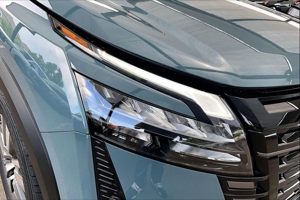 new 2026 Nissan Pathfinder car, priced at $44,715