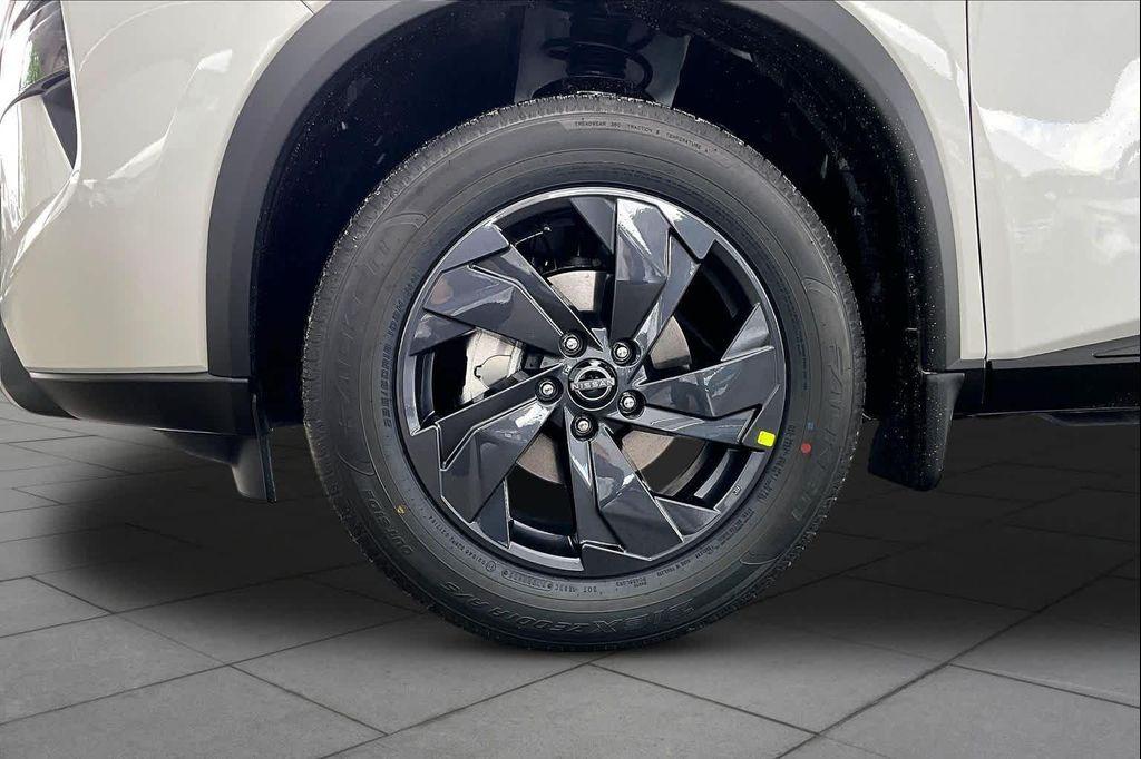new 2026 Nissan Rogue car, priced at $30,125