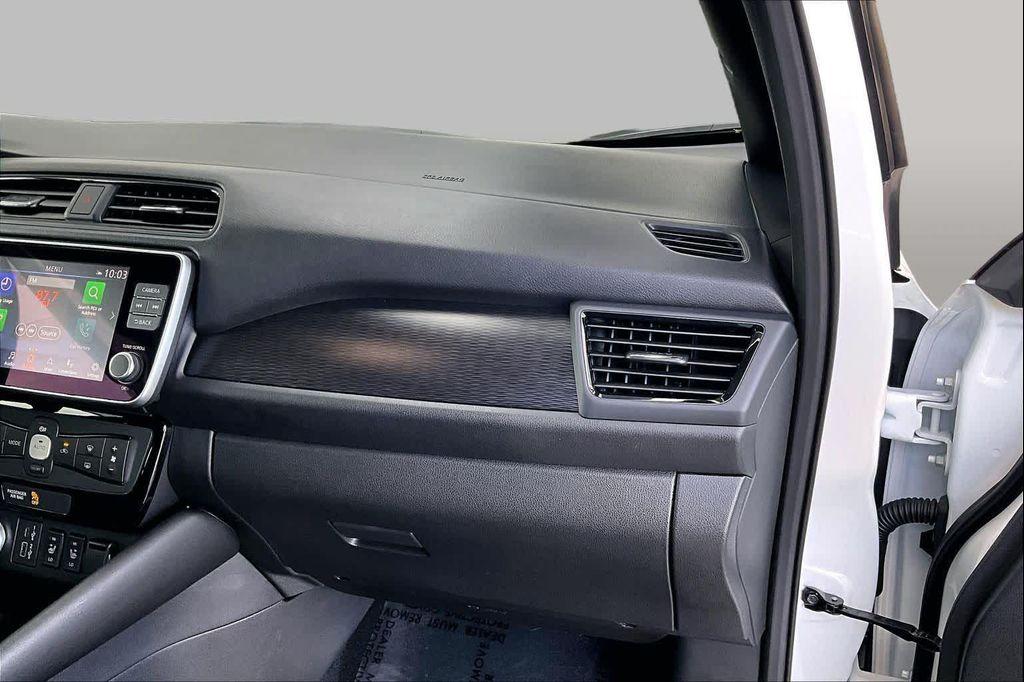 used 2025 Nissan Leaf car, priced at $26,212