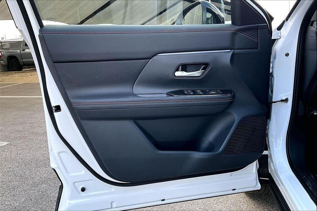 new 2026 Nissan Kicks car, priced at $29,015