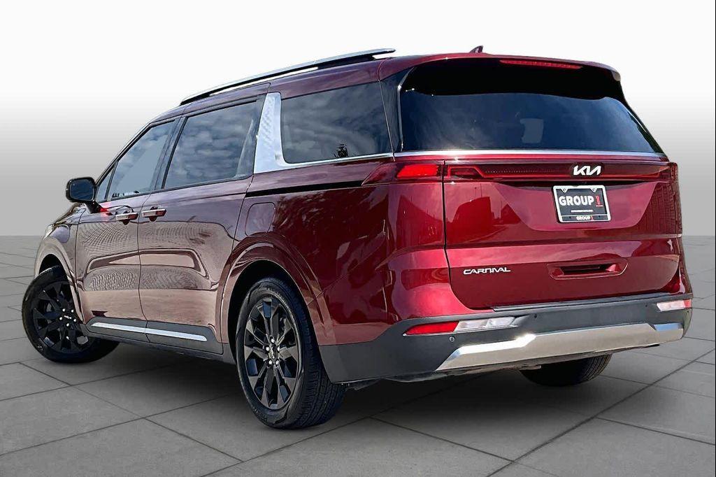 used 2024 Kia Carnival car, priced at $39,215