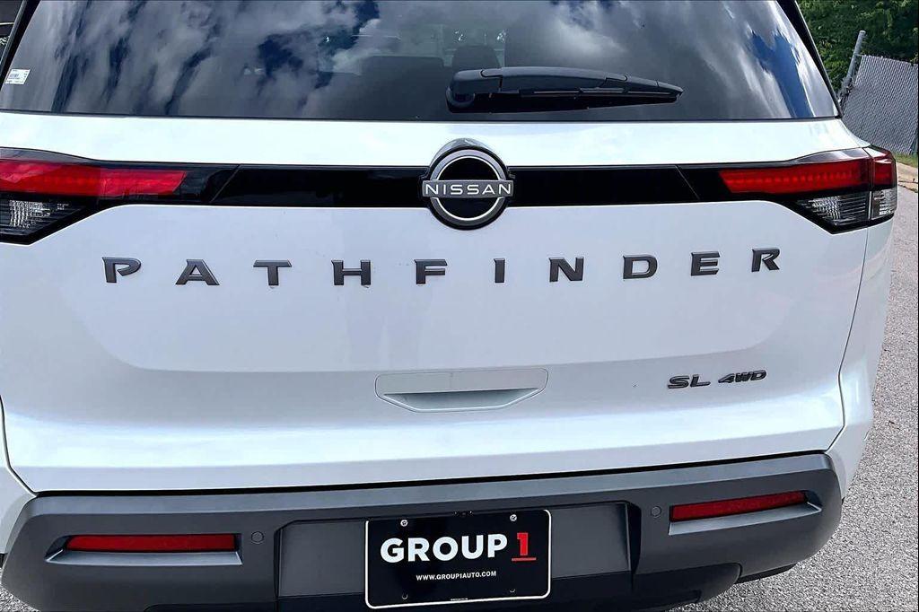 new 2026 Nissan Pathfinder car, priced at $44,335