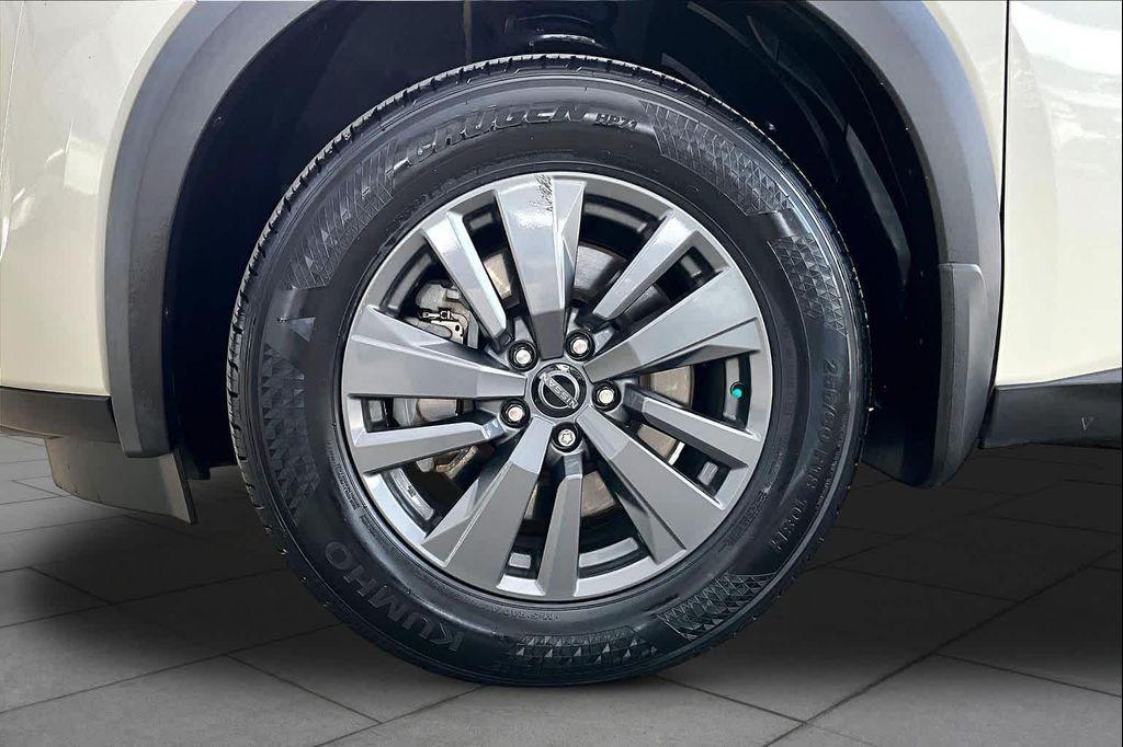 used 2022 Nissan Pathfinder car, priced at $24,614