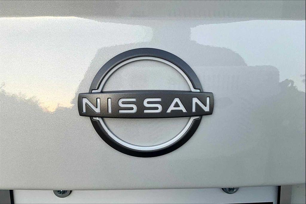 new 2025 Nissan Versa car, priced at $22,499
