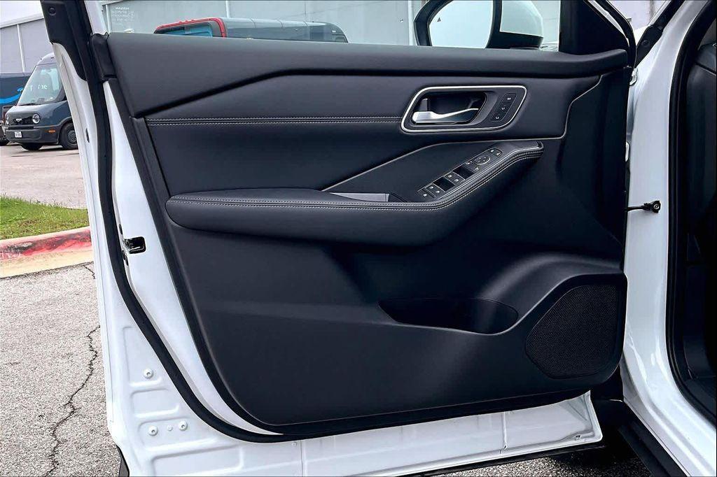 new 2026 Nissan Rogue car, priced at $37,689