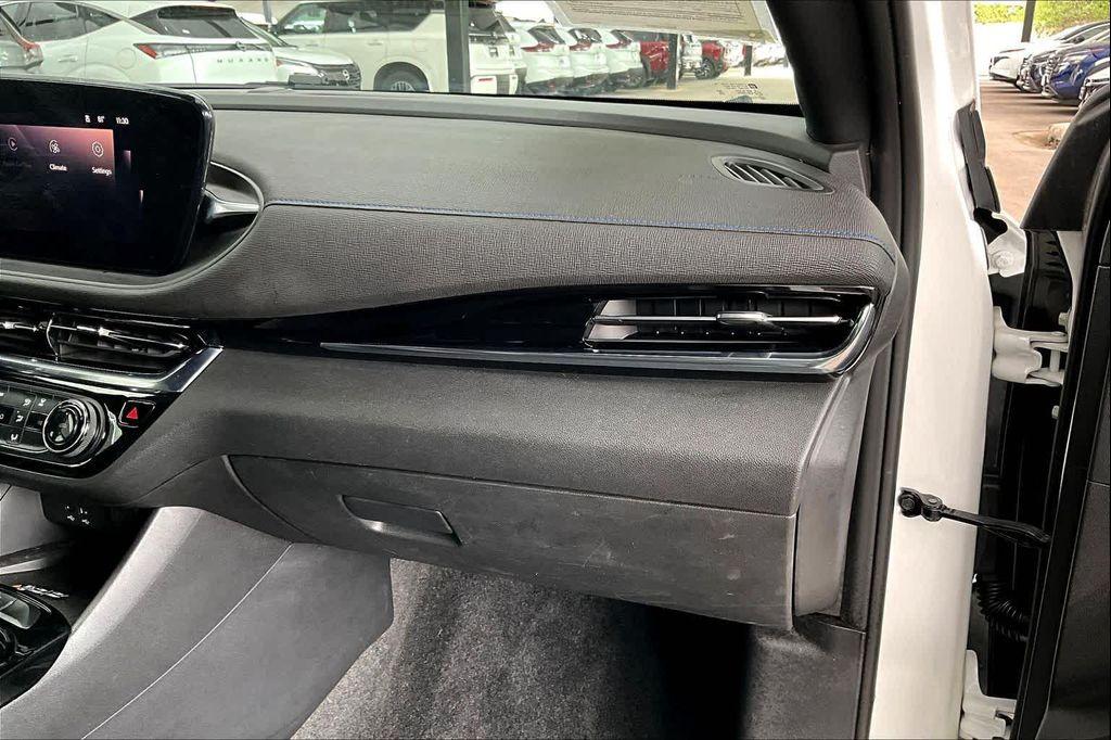 used 2024 Buick Envista car, priced at $23,644