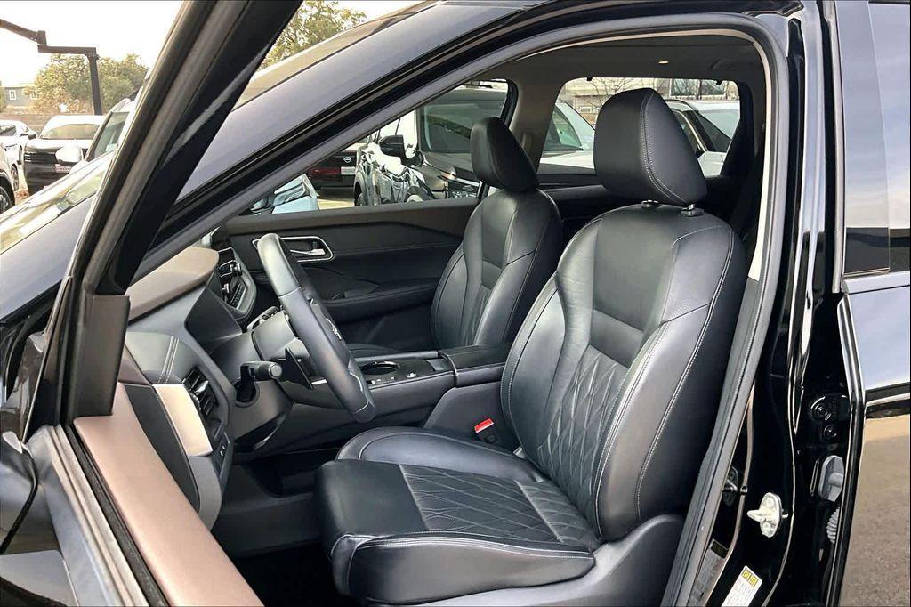 used 2022 Nissan Rogue car, priced at $20,871