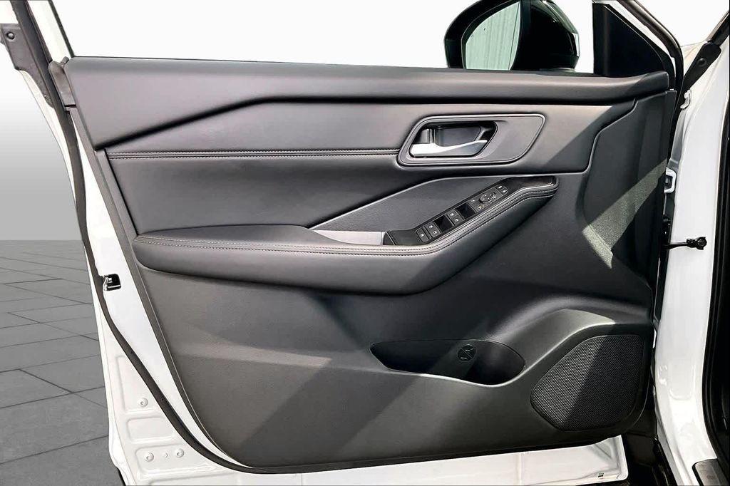 new 2026 Nissan Rogue car, priced at $34,600