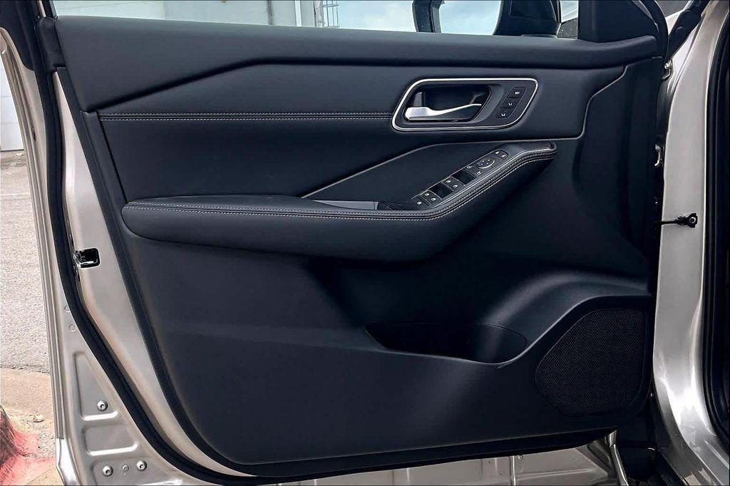 new 2026 Nissan Rogue car, priced at $37,704
