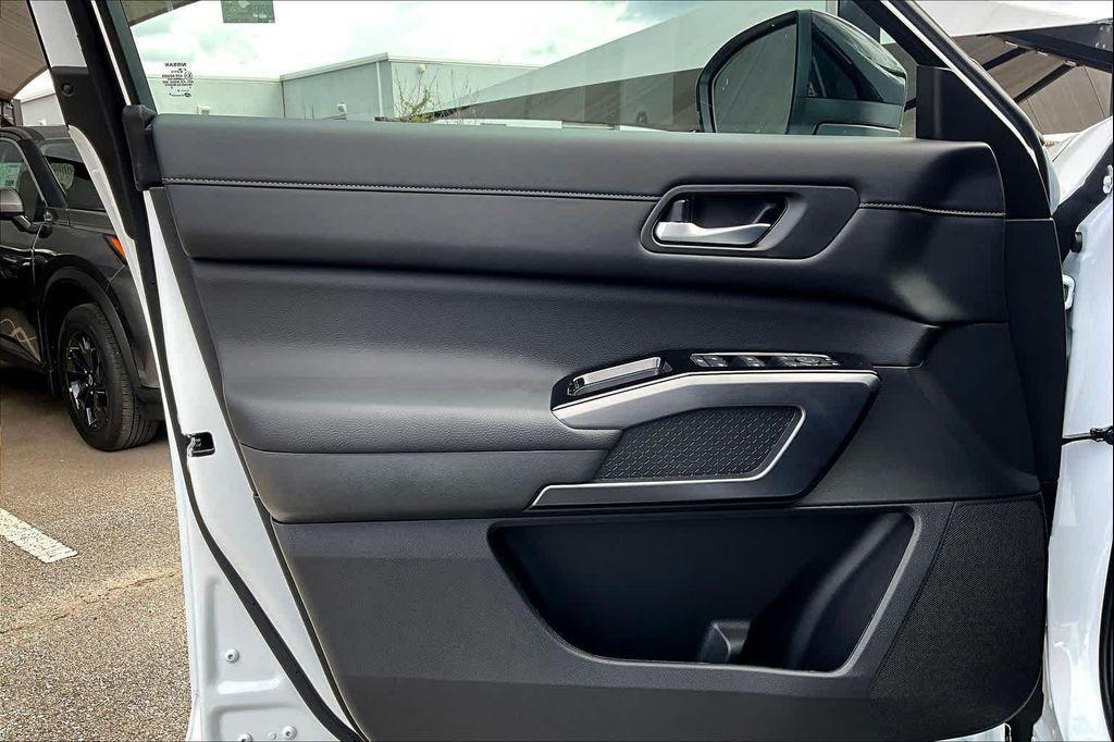 new 2026 Nissan Pathfinder car, priced at $42,335