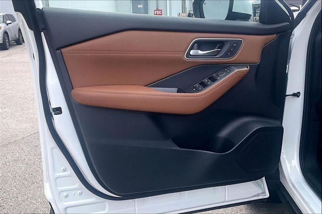new 2026 Nissan Rogue car, priced at $37,722
