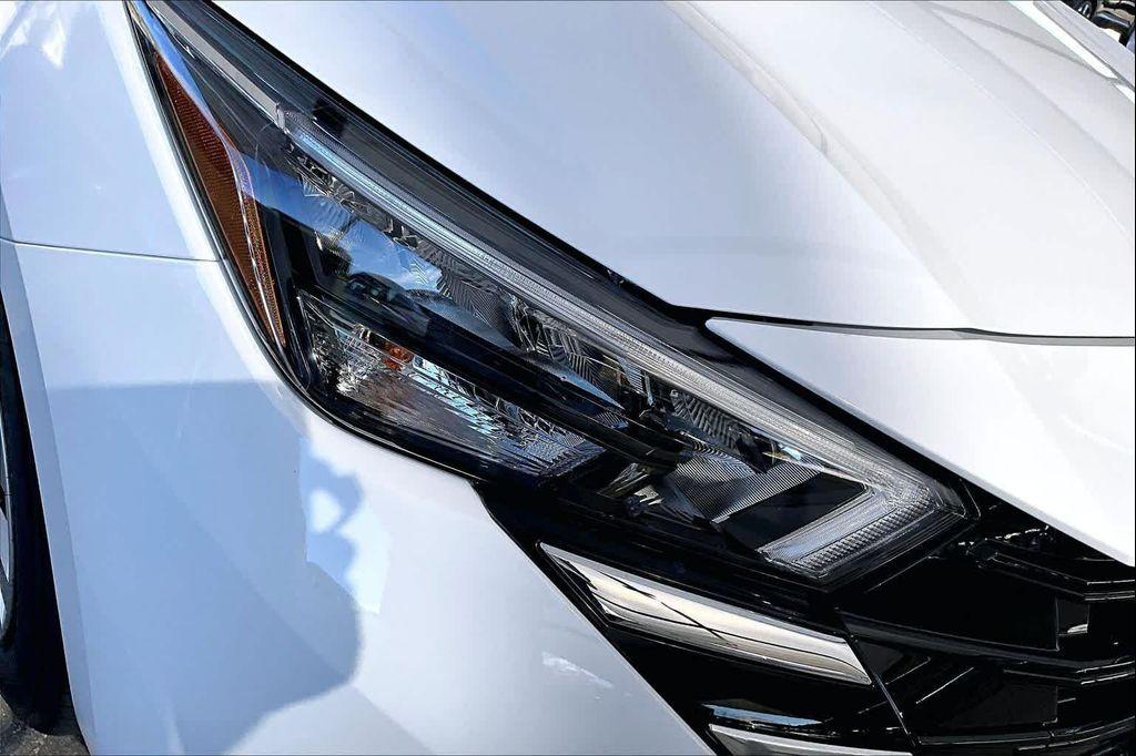 new 2025 Nissan Versa car, priced at $19,742