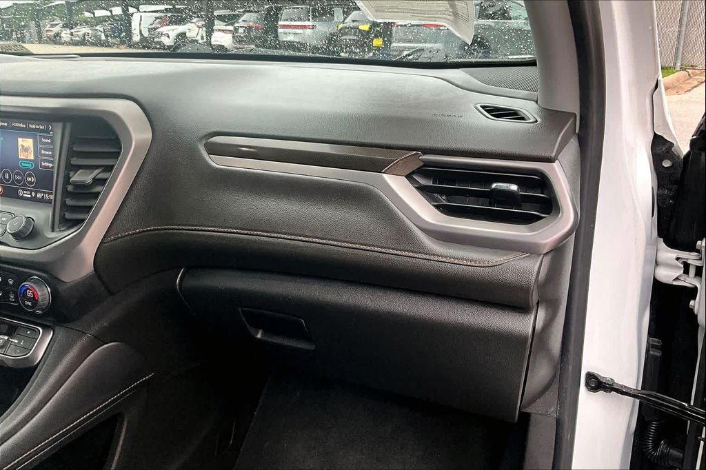 used 2023 GMC Acadia car, priced at $29,120